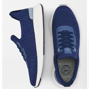 Peter Millar Hyperlite Apollo sneaker in Navy. Size 9.5. Worn once.